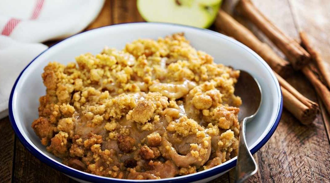 Crumble pommes noisettes : comment réussir un dessert croustillant et parfumé ?