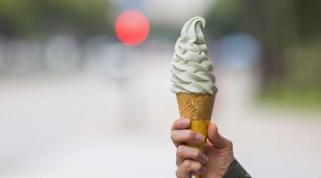 Glace pistaches : comment obtenir une texture onctueuse maison ?