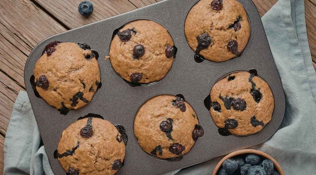 Muffins myrtilles amandes : comment allier douceur et légèreté dans une seule recette ?