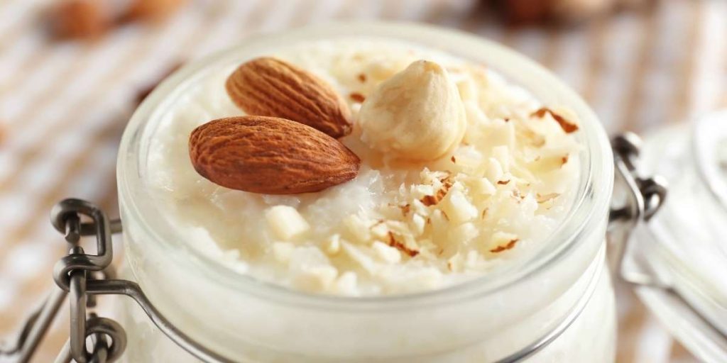 Riz au lait amandes : quelle recette crémeuse pour un maximum de douceur ?